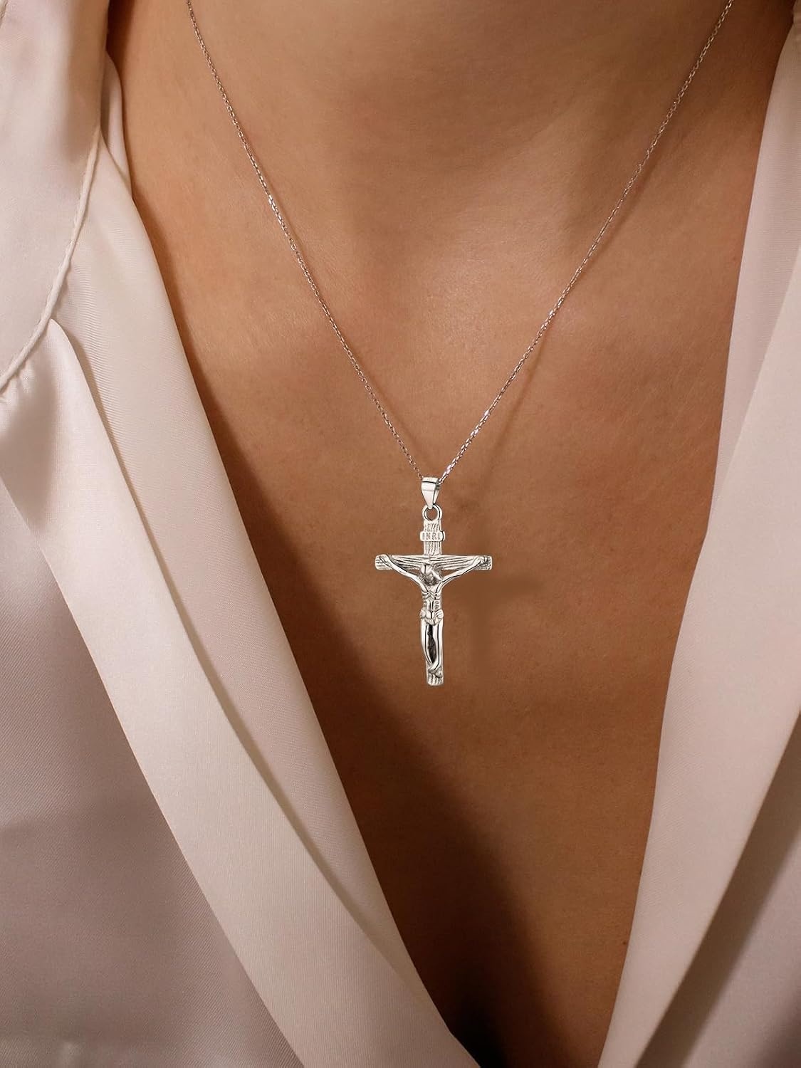 image:imageU7 Crucifix Cross Necklace for Menwith 1826 Chain02Silver