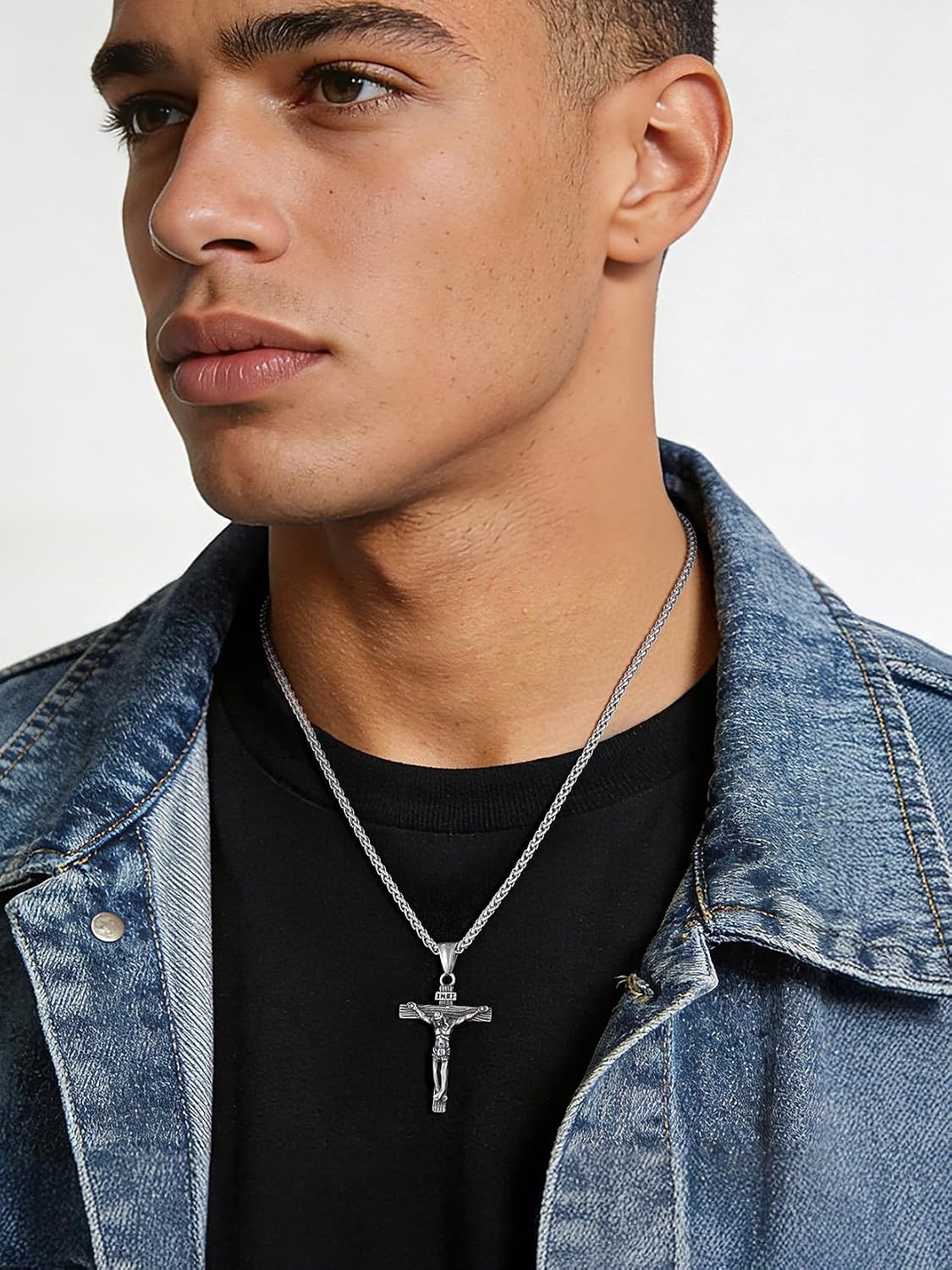 image:imageU7 Crucifix Cross Necklace for Menwith 1826 Chain02Silver